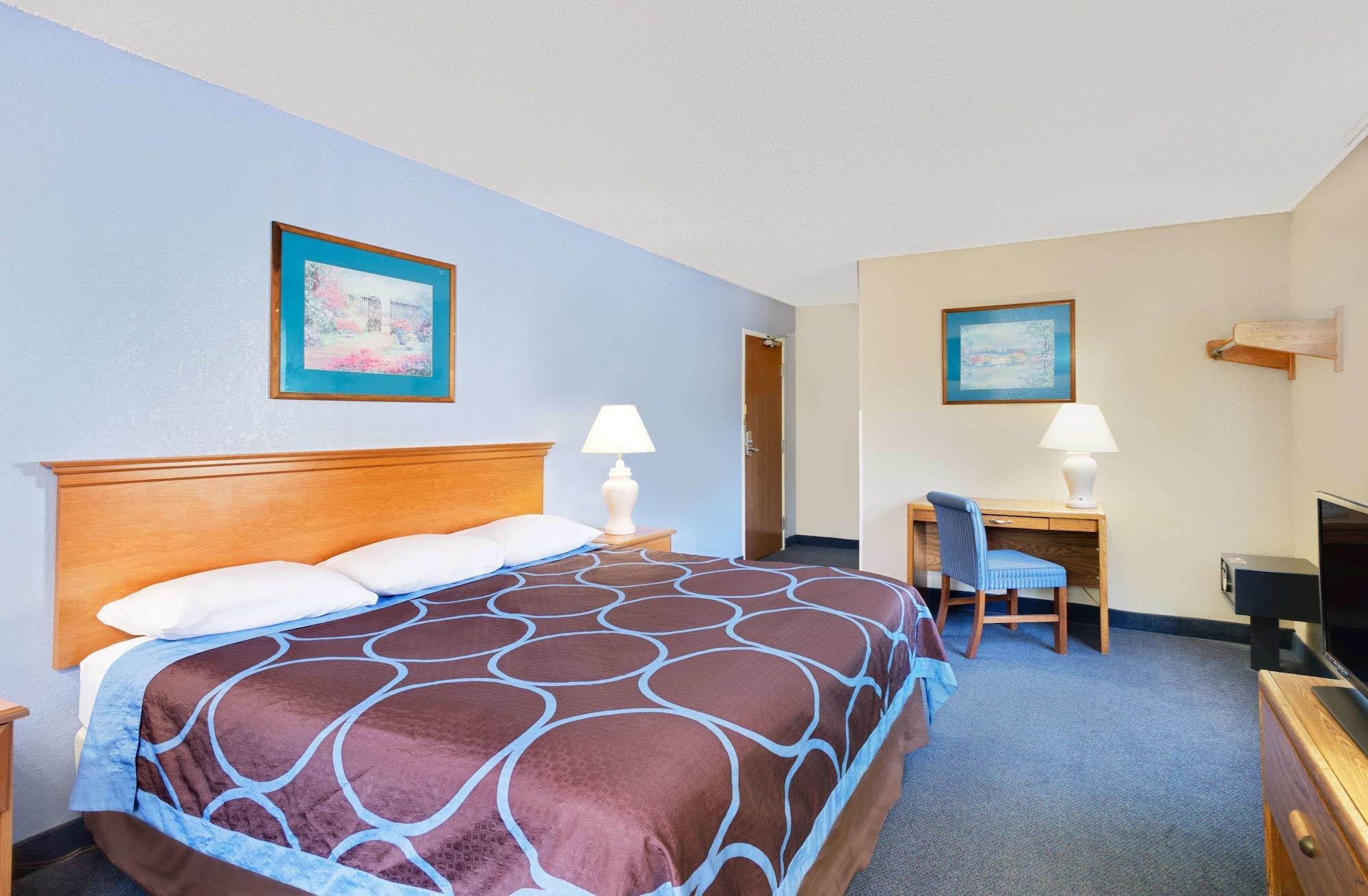 Super 8 By Wyndham Newburgh/West Point Stewart Intl Airport Motel Exterior foto