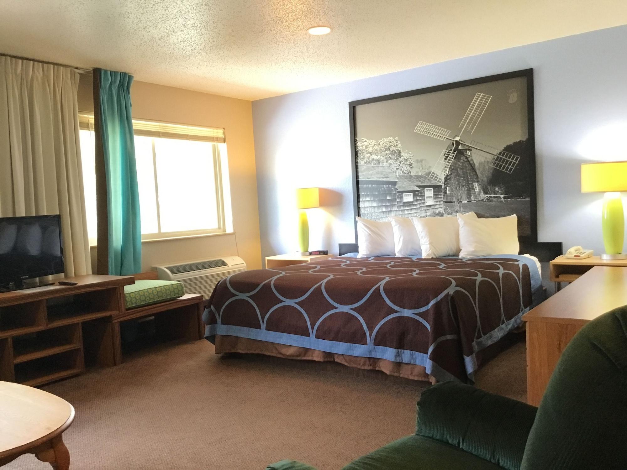 Super 8 By Wyndham Newburgh/West Point Stewart Intl Airport Motel Exterior foto